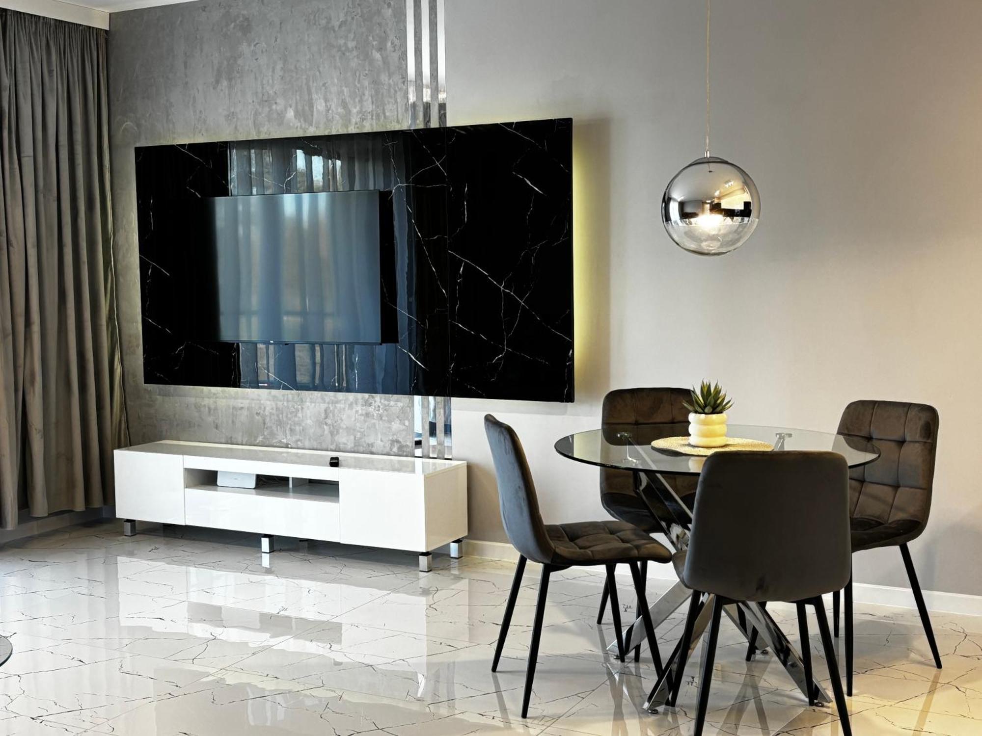 Via Apartment *